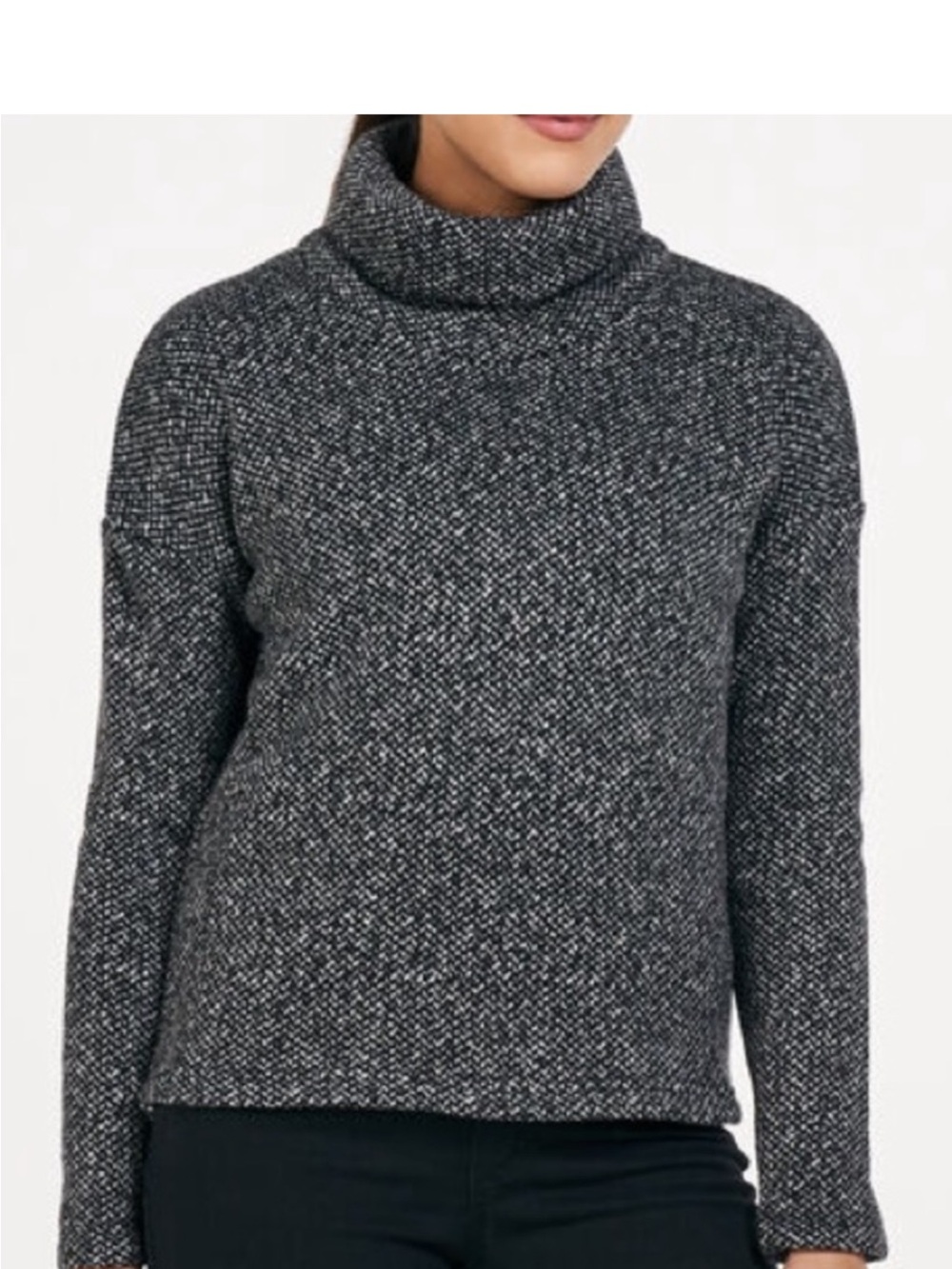 Columbia Chillin’ pullover. Size large.